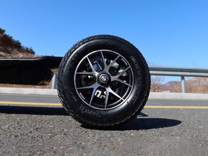 RUCKUS-Bravura-Wheel-Hub6-18 Bravura Wheel Hub