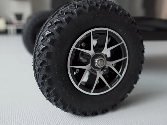 Bravura Alloy Mirror Hub Bravura Alloy Mirror Hub